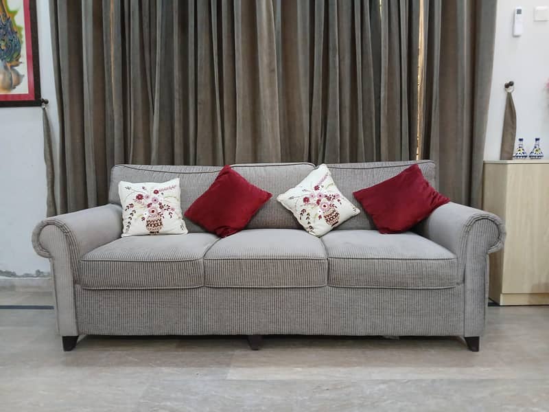 Luxury Sofa Set 0