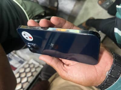 Apple iPhone 14