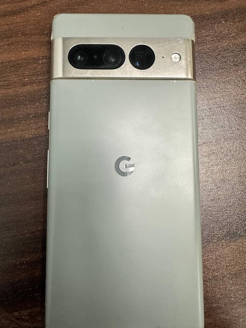 Google Pixel 7 Pro 6