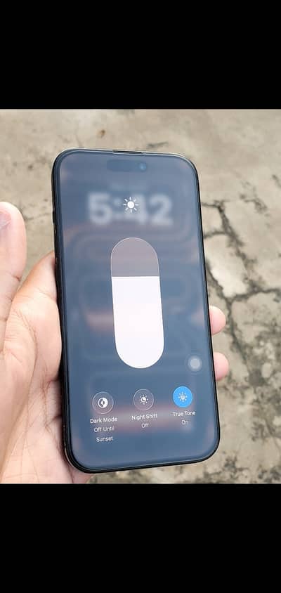 Apple iPhone 15