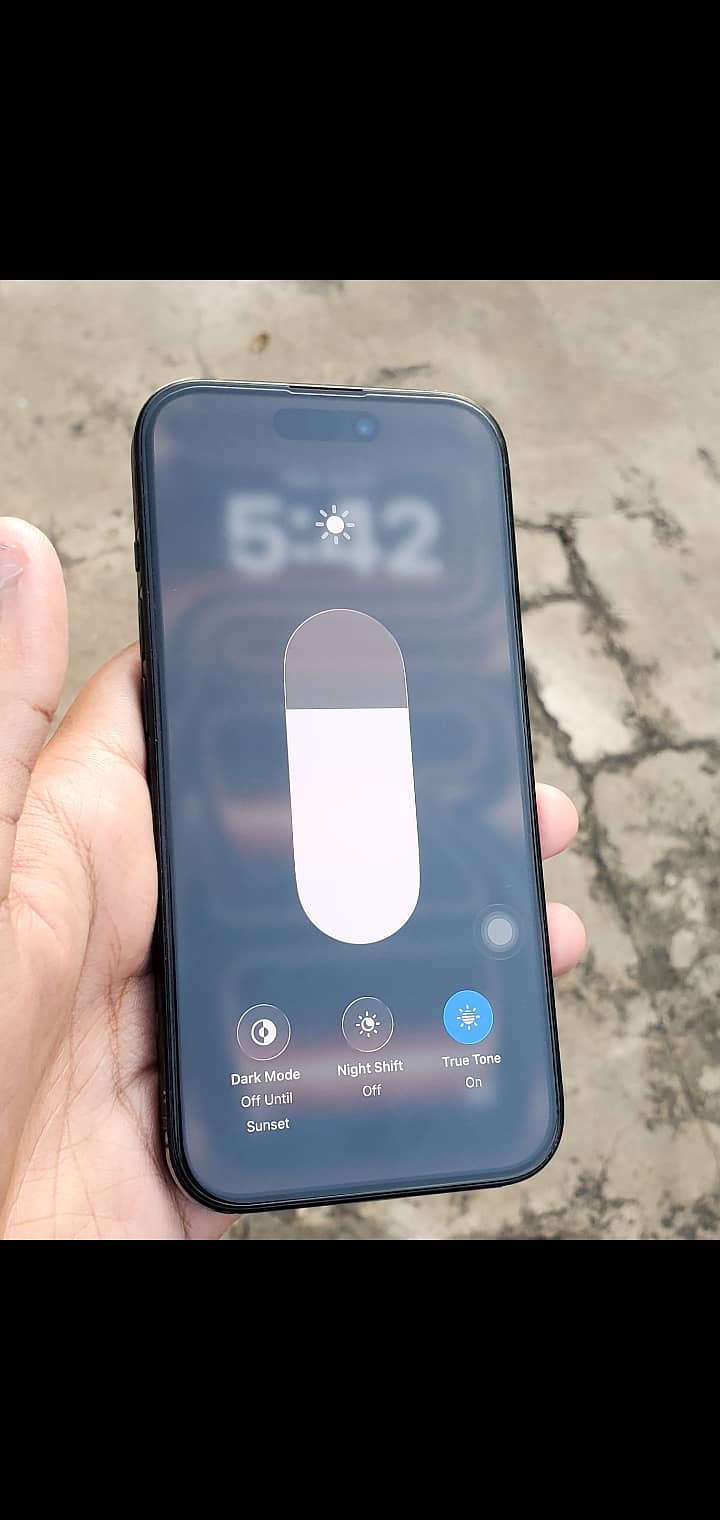 Apple iPhone 15 0