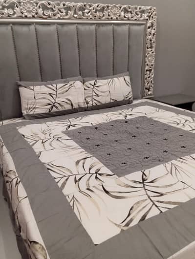 BEDROOM SET 150k