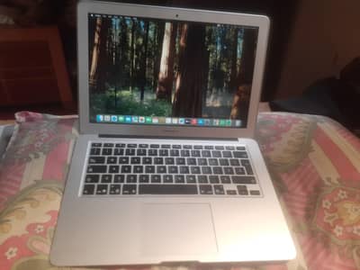 macbook Air core i5 All genuine