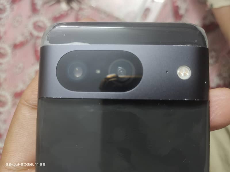 Google Pixel 8 2