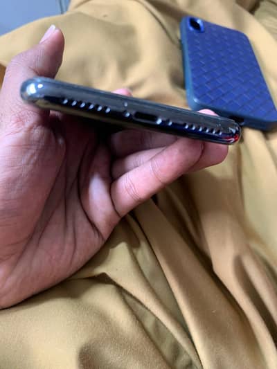Apple iPhone X
