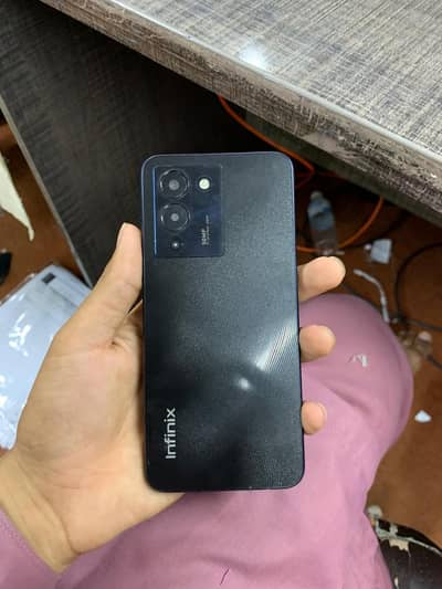 Infinix Note 12