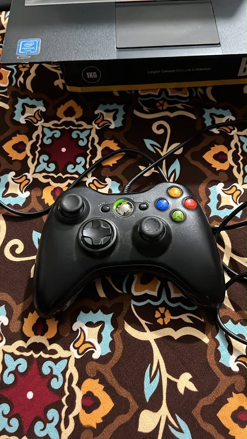 Xbox 360 controller 0