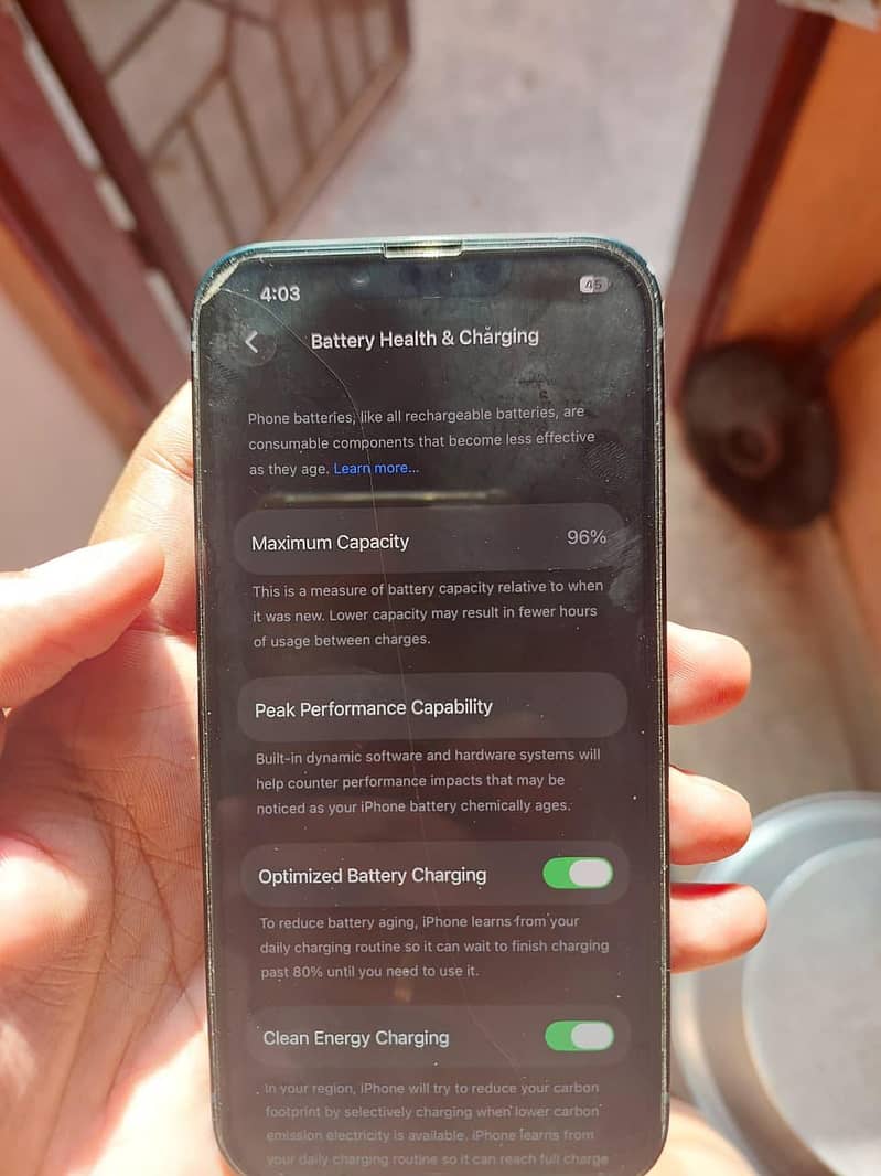 Apple iPhone 14 5