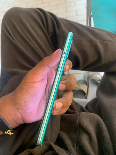 One Plus 8T exchange available