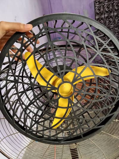 fan 12 volt