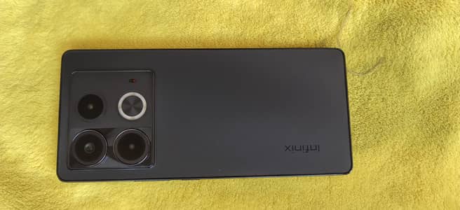 Infinix Note 40 9\10