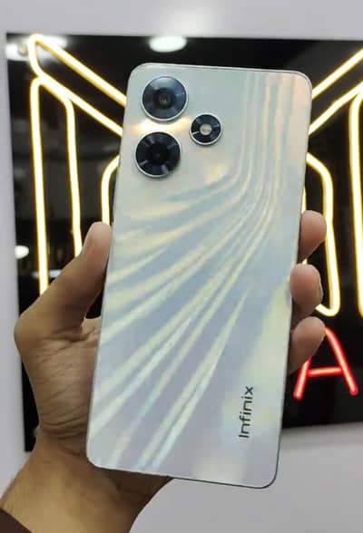 Infinix Hot 30