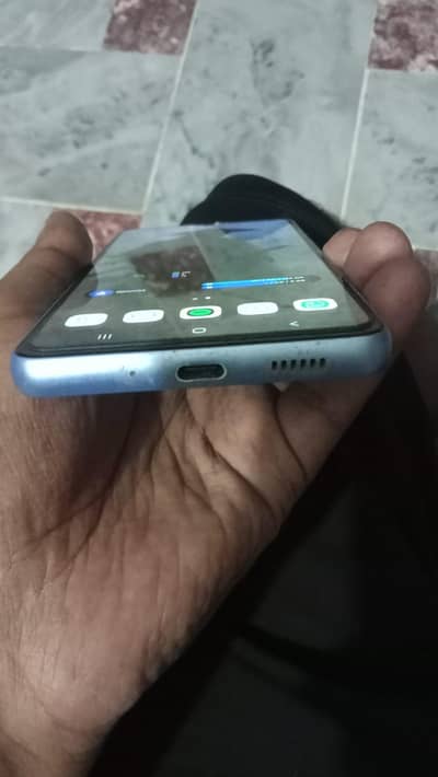 Samsung Mobile A33 5G.