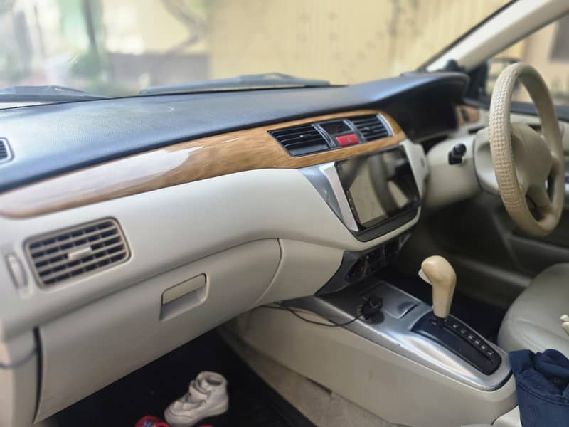 Mitsubishi Lancer Automatic 15