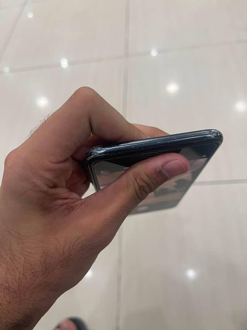 Apple iPhone 7 Plus 1