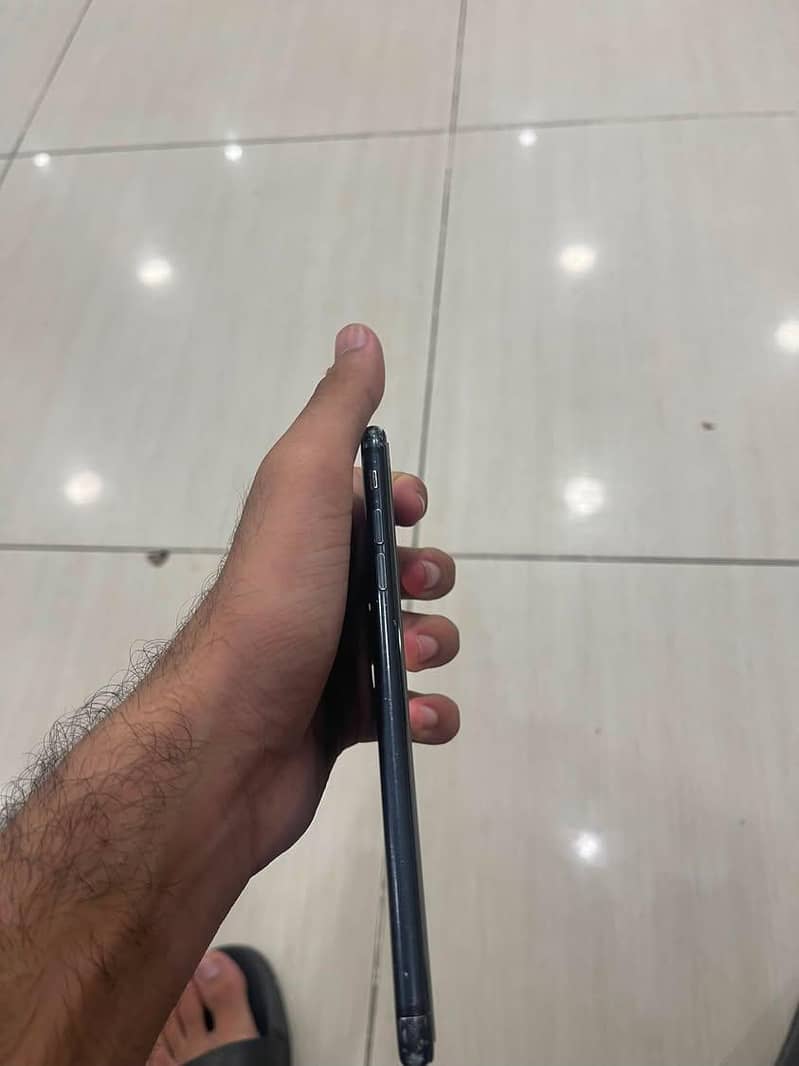 Apple iPhone 7 Plus 2