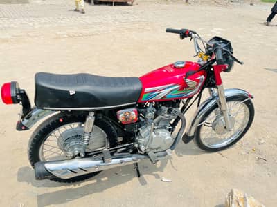 Honda 125 2023 model for sale peshwer number good condition