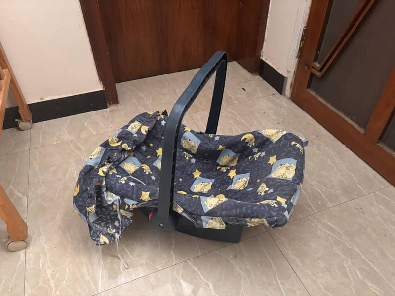 Carry Cot 0