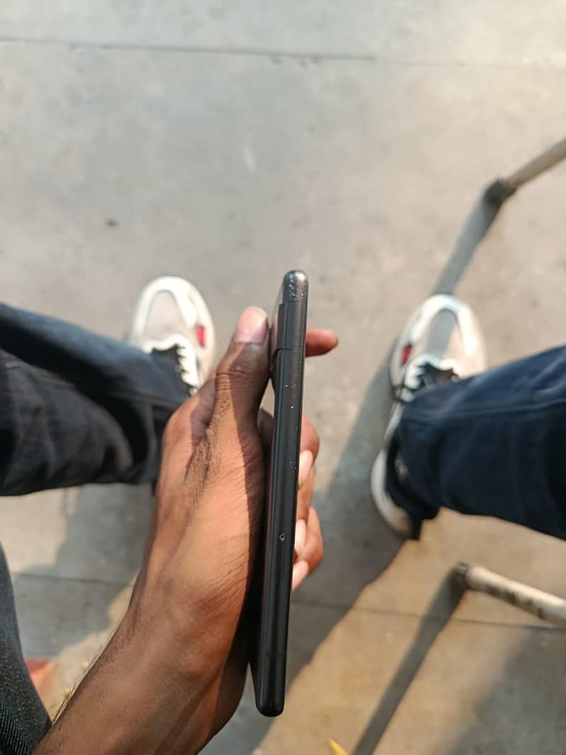 Google Pixel 7a 4
