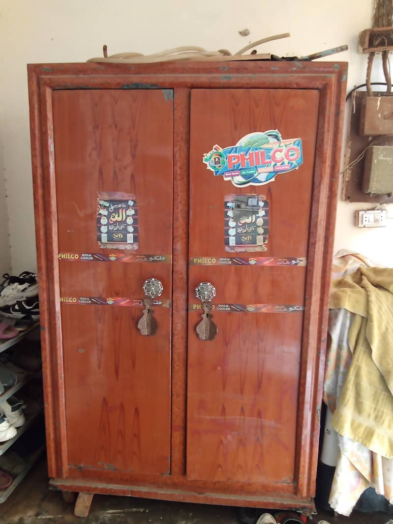 wardrobe 3