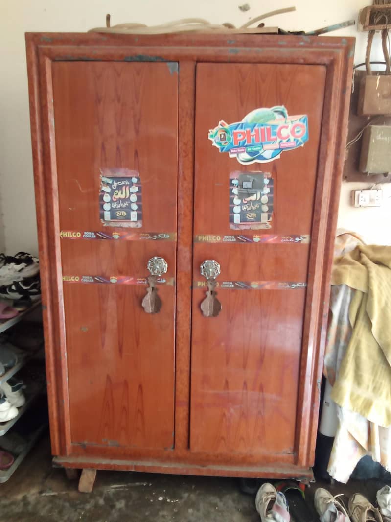 wardrobe 4