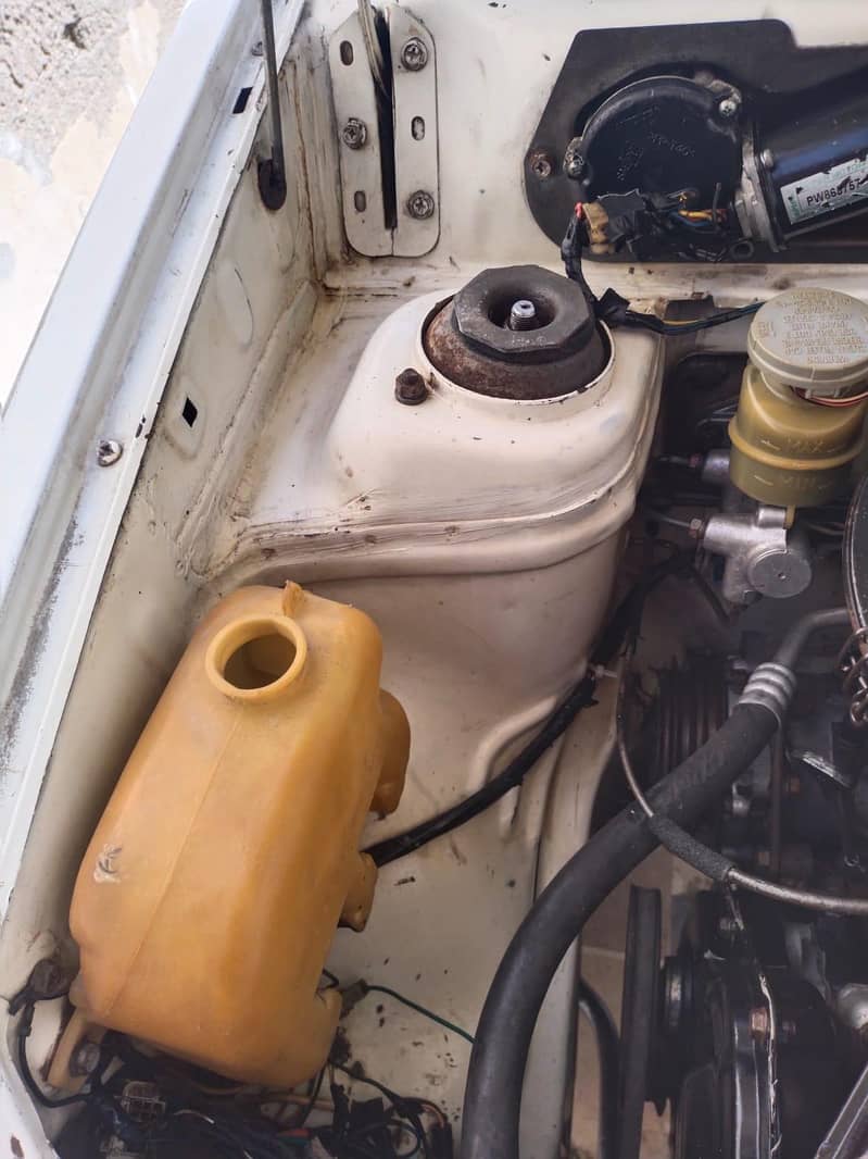 mehran vx 2011 Model 4