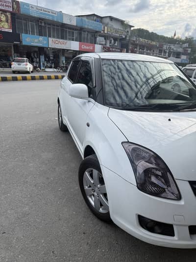 Suzuki Swift 1.3 DLX 2021