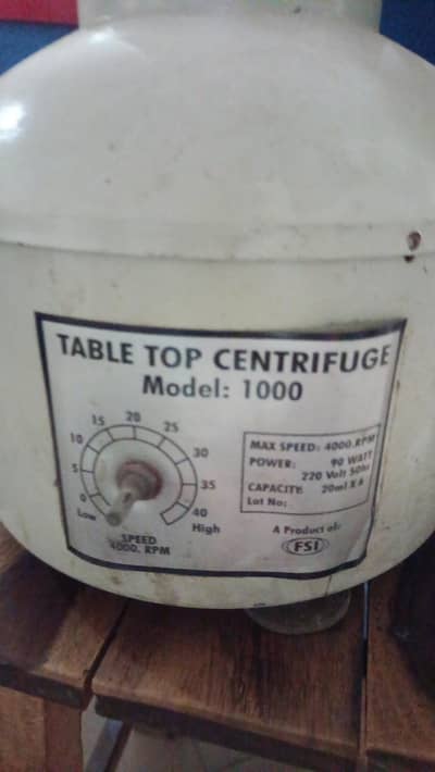 CENTRIFUGE FOR BLOOD TEST