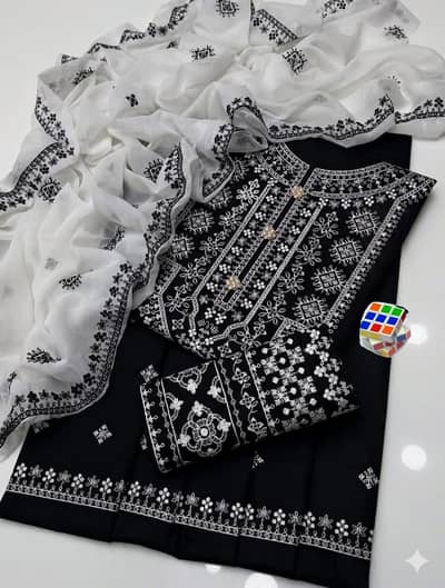 Premium 3-Piece Unstitched Designer Lawn Suit - Free Delivery