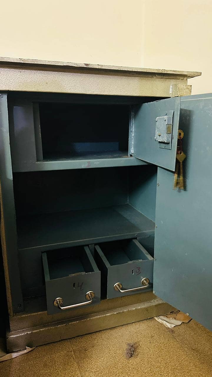 Vault 2