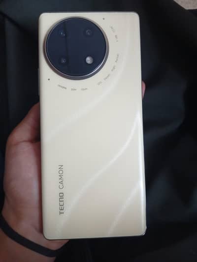 Tecno CAMON 30S