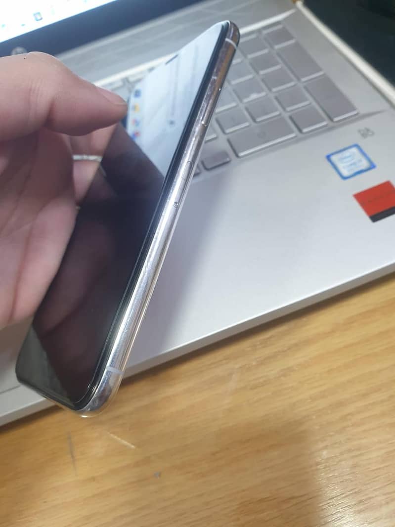 Apple iPhone X 2