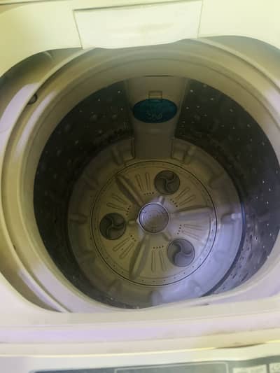 LG Automatic washing mechine 7.5kg