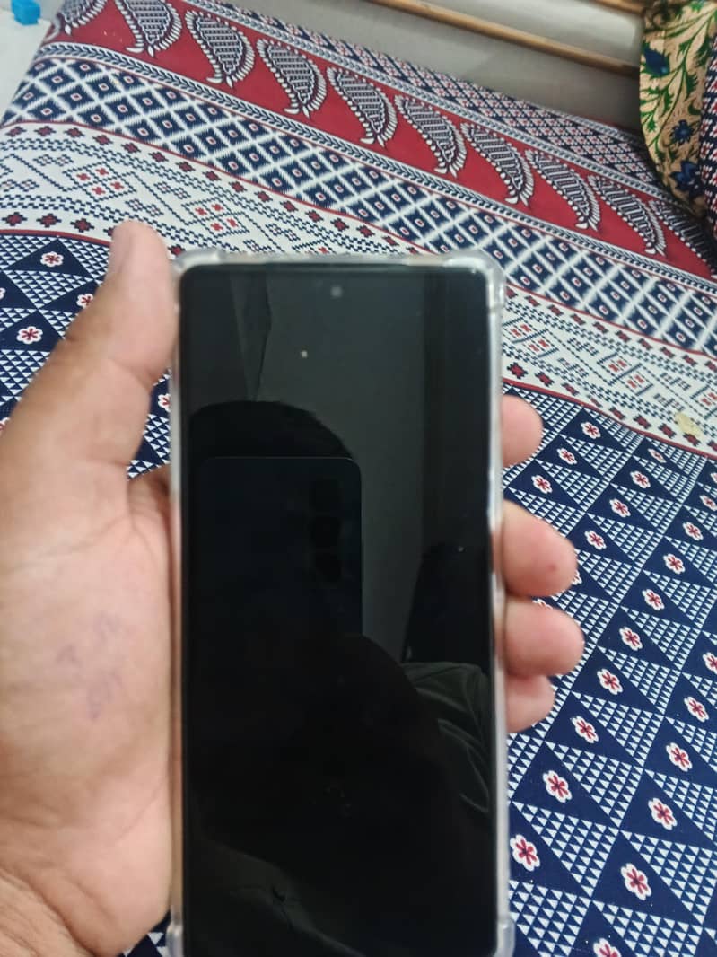Tecno CAMON 30 1