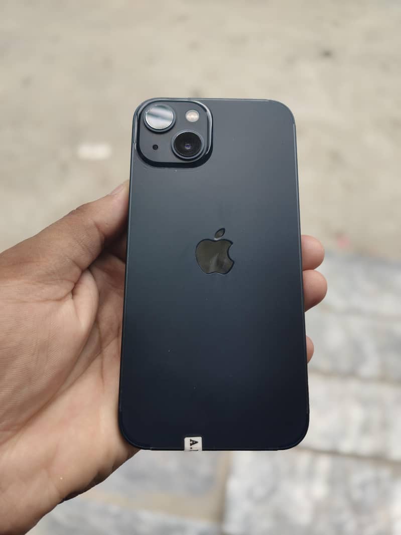 Apple iPhone 13 0