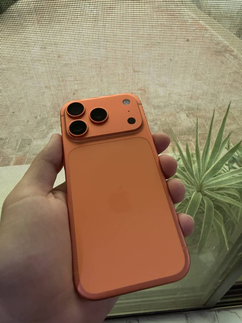 Apple iPhone 17 Pro 1