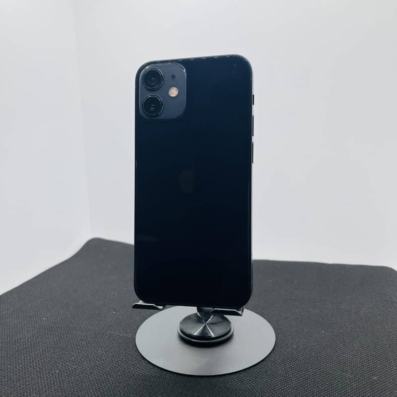 Apple iPhone 12 0