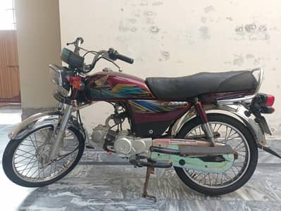 HONDA CD-70