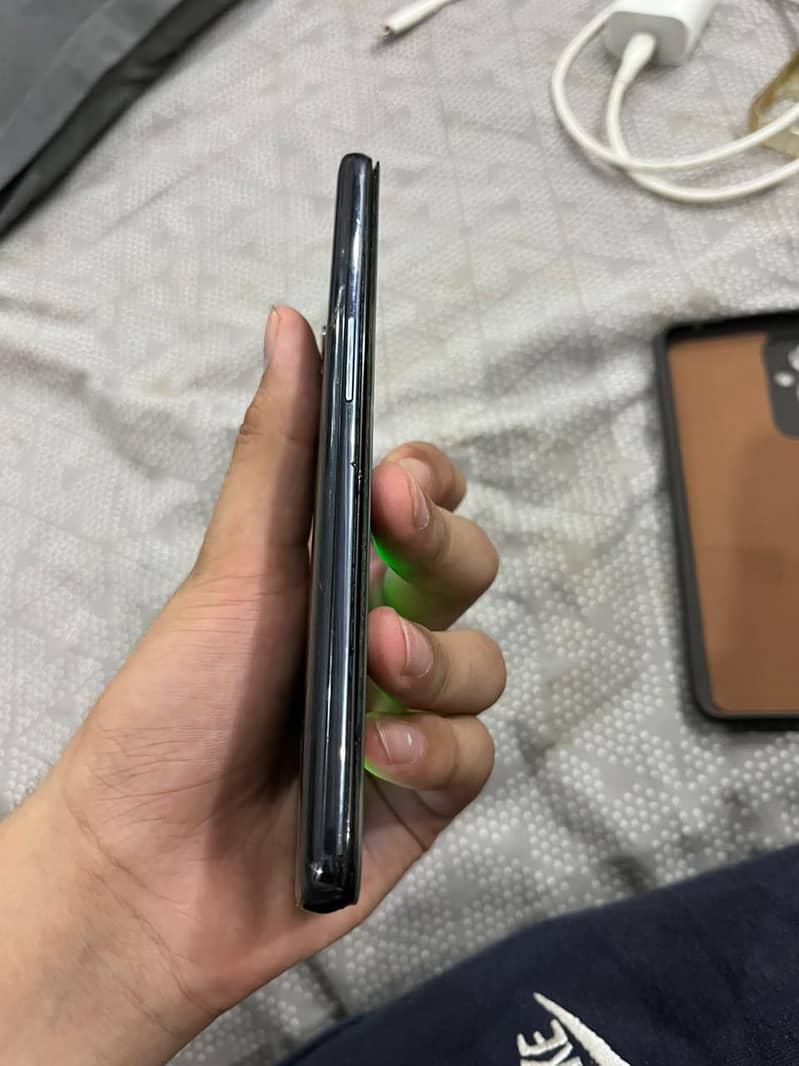 One Plus 9 5