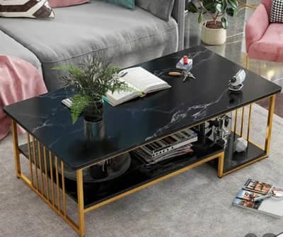 LOUNGE TABLE