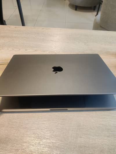 Macbook Pro M1 Max 32GB