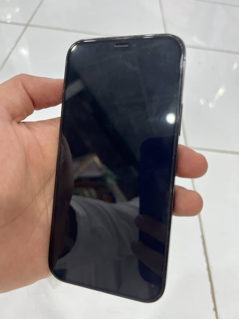 Apple iPhone 12 Pro 1