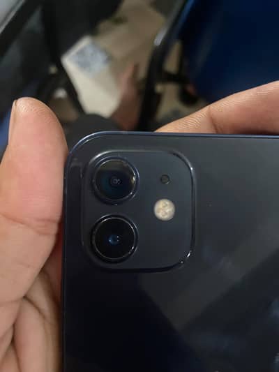 Apple iPhone 12