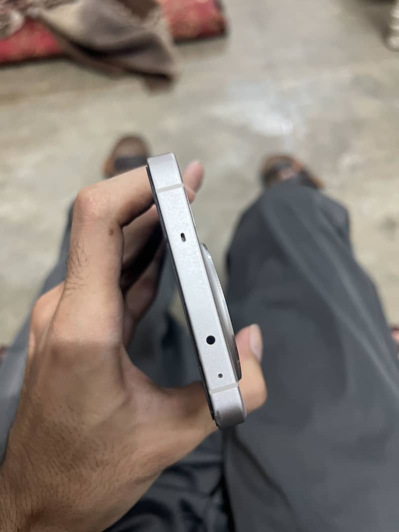 One Plus 13R 1