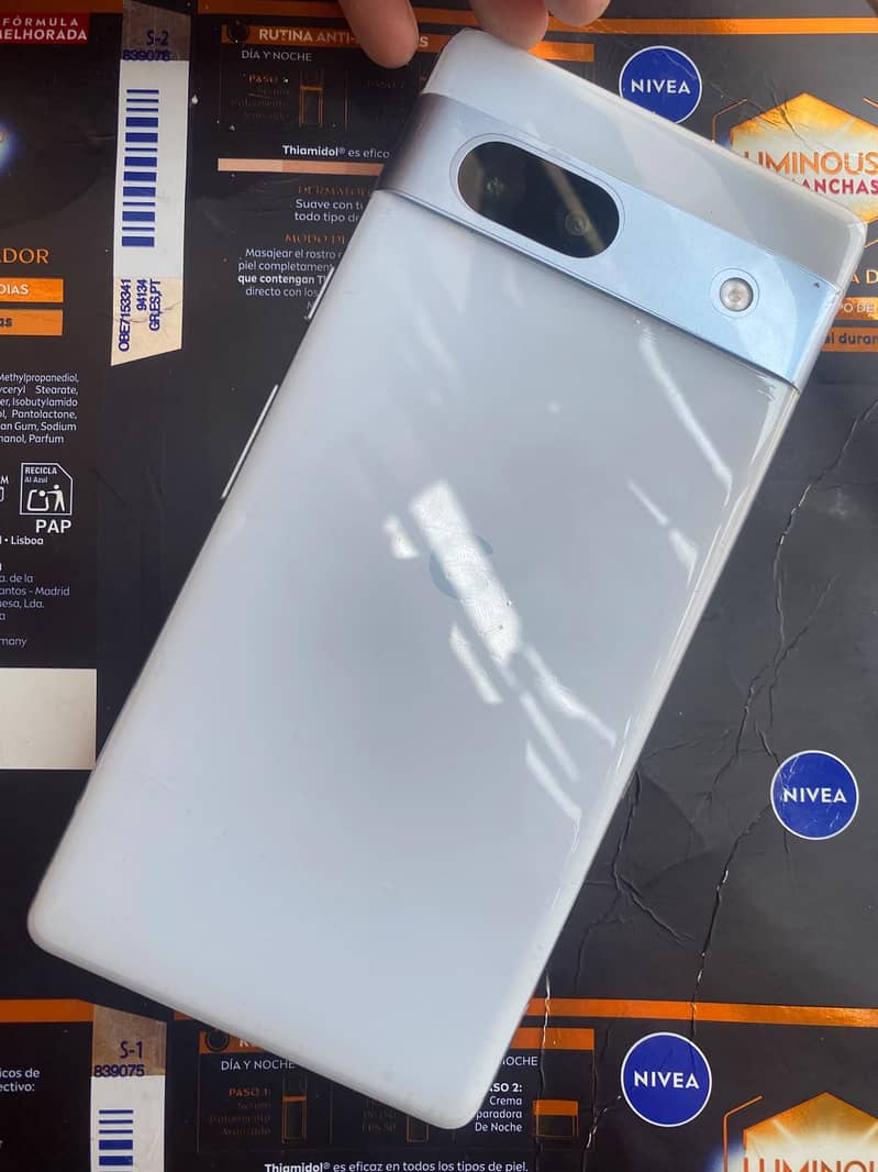 Google Pixel 7A 5