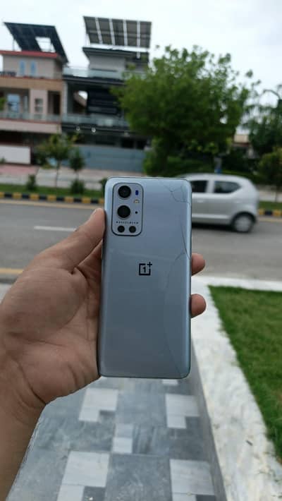 One Plus 9 Pro 5g