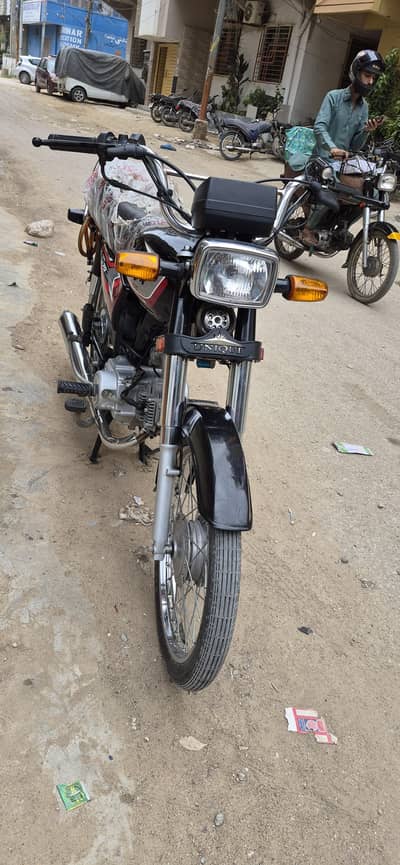 unique plus bike 70cc first owner 10 on 10 condition