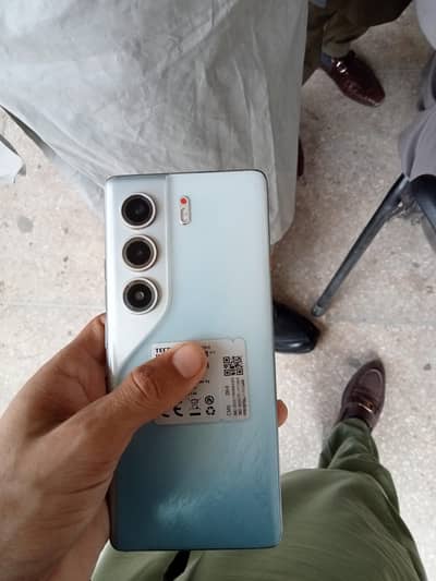 Tecno CAMON 40 Pro