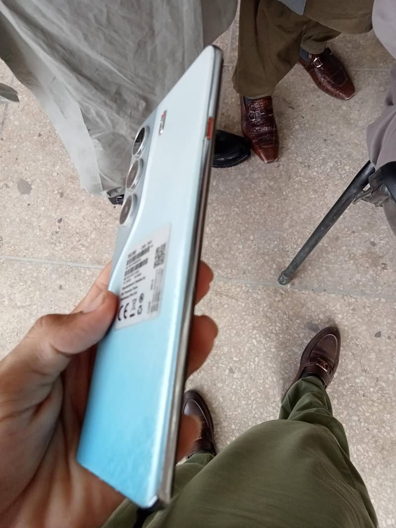 Tecno CAMON 40 Pro 1