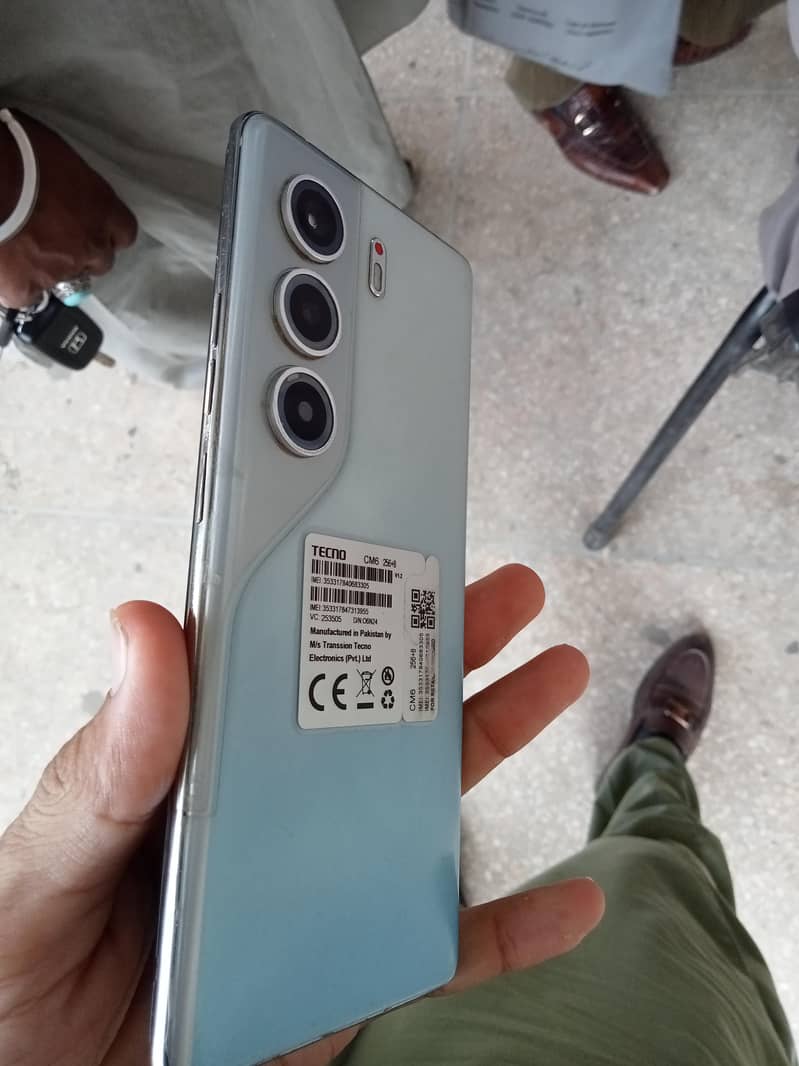 Tecno CAMON 40 Pro 3